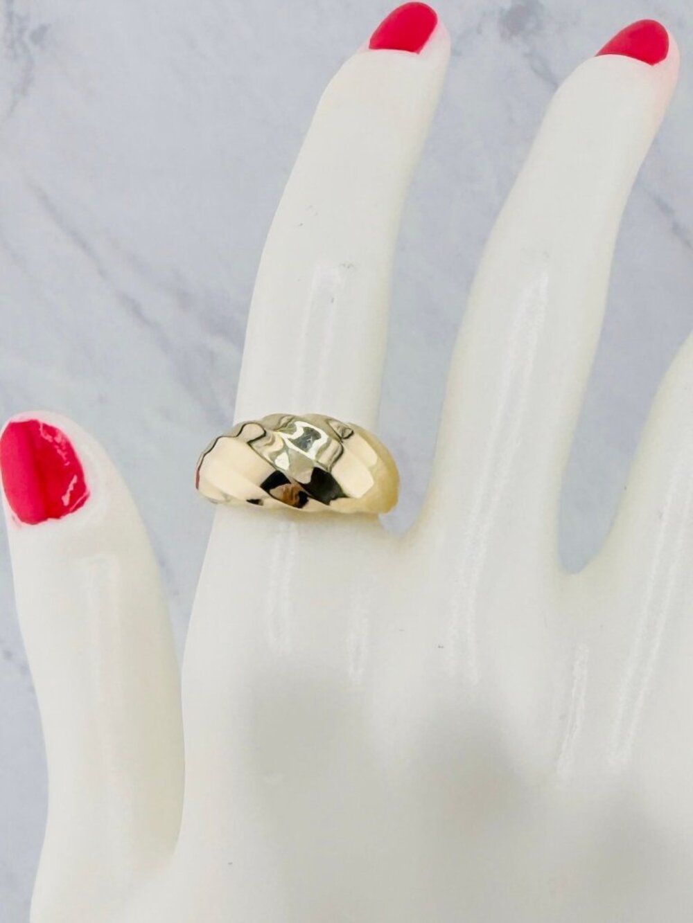 10K Gold Dome Ring – Anillo en oro Polished cupula Size 7.5